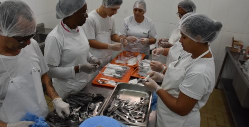 Programa Bom Prato oferece vagas de emprego no Vale do Paraíba
